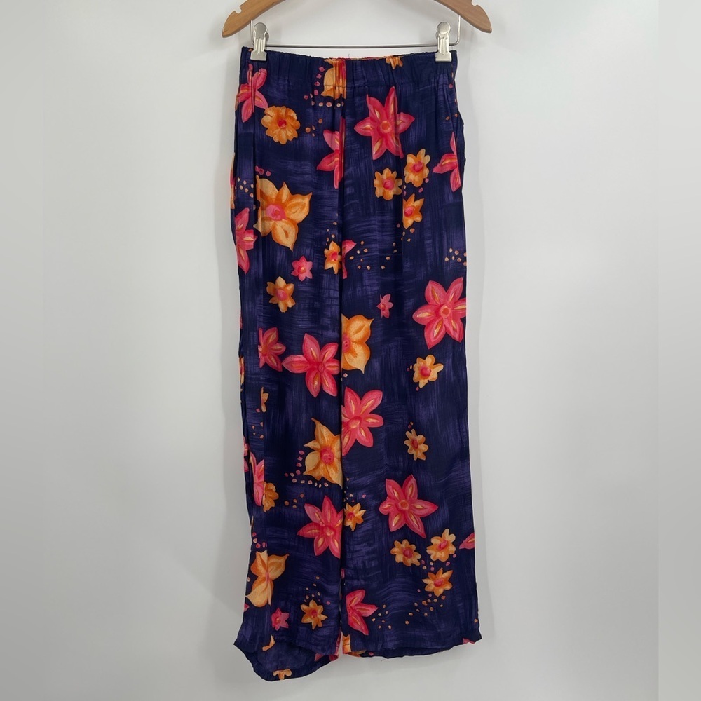 Vintage Y2k United colors of Benetton floral flower purple viscose pants size 2